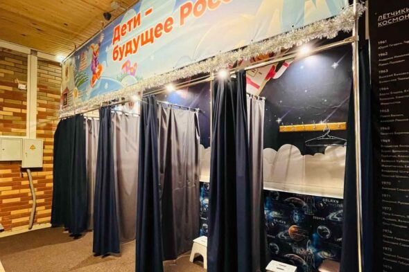 Душ и раздевалка в батутном клубе